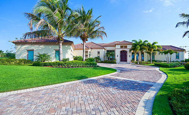 Best Commercial Driveway Pavers  in Edgewood, WA